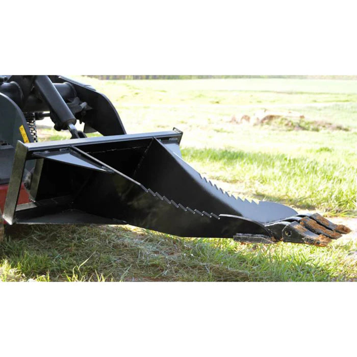 Loflin Fabrication Compact Tractor Stump Bucket